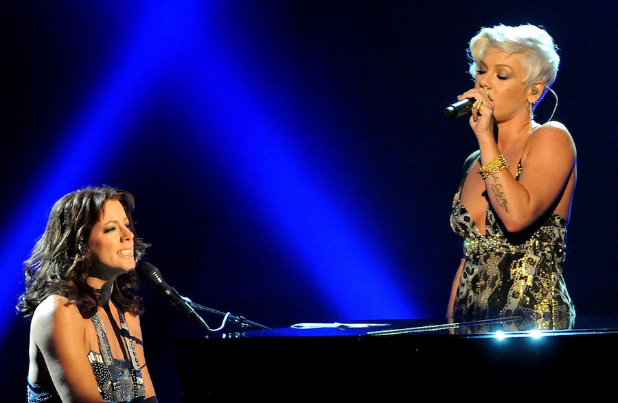 Sarah McLachlan, Pink, 2008 American Music Awards